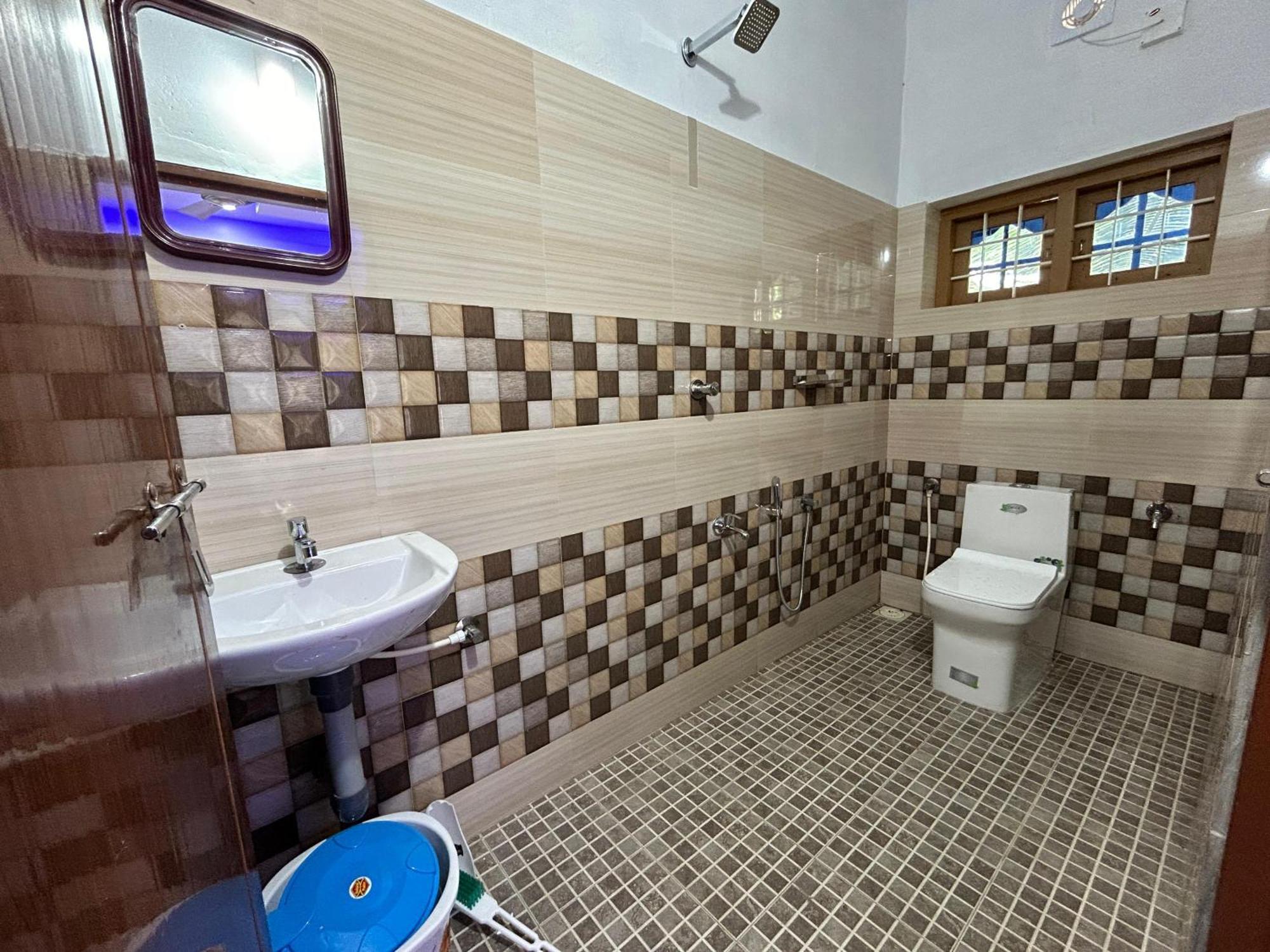 Puzhayoram Homestay Thrissur Exterior foto